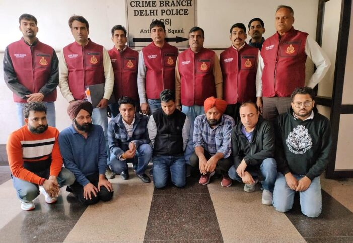 ਪੰਜਾਬ ਸਣੇ ਦੇਸ਼ ਦੇ ਕਈ ਹਿੱਸਿਆ ’ਚ ਫੈਲੇ ਫ਼ਰਜ਼ੀ ਵੀਜ਼ਾ ਗਰੋਹ ਦਾ ਪਰਦਾਫ਼ਾਸ਼