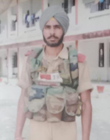 ਰਾਮਾਂ ਮੰਡੀ: ਦੋ ਭੈਣਾਂ ਦਾ ਇਕਲੌਤਾ ਭਰਾ ਸੀ ਸ਼ਹੀਦ ਗੁਰਸੇਵਕ ਸਿੰਘ ਰਾਮਾਂ ਮੰਡੀ: ਦੋ ਭੈਣਾਂ ਦਾ ਇਕਲੌਤਾ ਭਰਾ ਸੀ ਸ਼ਹੀਦ ਗੁਰਸੇਵਕ ਸਿੰਘ