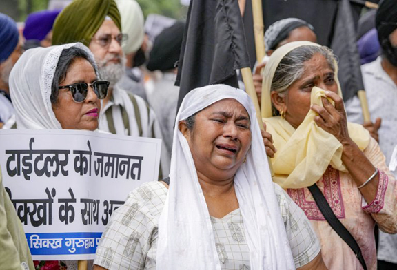 ਦਾਲਤ ਨੇ ਟਾਈਟਲਰ ਦੇ ਜ਼ਮਾਨਤੀ ਬਾਂਡ ਸਵੀਕਾਰ ਕੀਤੇ, ਸਿੱਖਾਂ ਵੱਲੋਂ ਪ੍ਰਦਰਸ਼ਨ