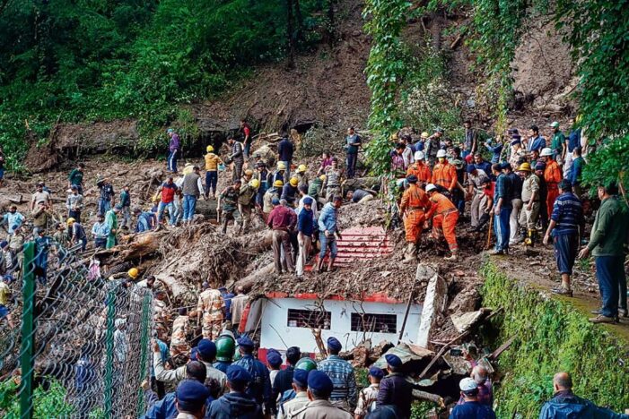 ਹਿਮਾਚਲ ਪ੍ਰਦੇਸ਼ ਵਿੱਚ ਮੀਂਹ ਦਾ ਕਹਿਰ ਜਾਰੀ; 51 ਮੌਤਾਂ ਹਿਮਾਚਲ ਪ੍ਰਦੇਸ਼ ਵਿੱਚ ਮੀਂਹ ਦਾ ਕਹਿਰ ਜਾਰੀ; 51 ਮੌਤਾਂ