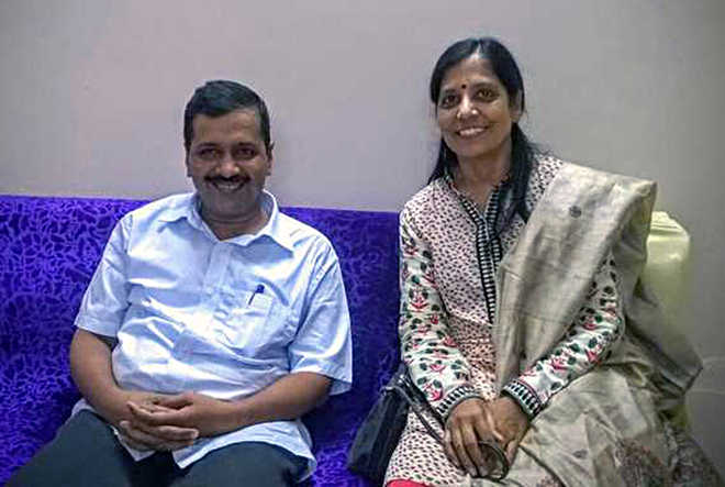 ਅਦਾਲਤ ਨੇ ਕੇਜਰੀਵਾਲ ਦੀ ਪਤਨੀ ਨੂੰ ਤਲਬ ਕੀਤਾ