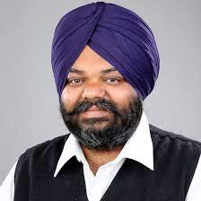 ਮਜੀਠੀਆ ਤੋਂ ਬਾਅਦ ਪੰਜਾਬ ਪੁਲੀਸ ਨੇ ਡਰੱਗਜ਼ ਮਾਮਲੇ ’ਚ ਭਾਜਪਾ ਨੇਤਾ ਬੋਨੀ ਅਜਨਾਲਾ ਨੂੰ ਤਲਬ ਕੀਤਾ ਮਜੀਠੀਆ ਤੋਂ ਬਾਅਦ ਪੰਜਾਬ ਪੁਲੀਸ ਨੇ ਡਰੱਗਜ਼ ਮਾਮਲੇ ’ਚ ਭਾਜਪਾ ਨੇਤਾ ਬੋਨੀ ਅਜਨਾਲਾ ਨੂੰ ਤਲਬ ਕੀਤਾ