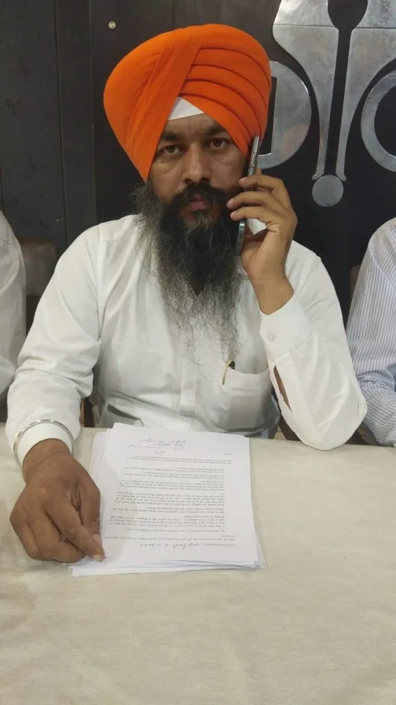 ਸ਼੍ਰੋਮਣੀ ਅਕਾਲੀ ਦਲ ਦੇ ਚੰਡੀਗੜ੍ਹ ਤੋਂ ਉਮੀਦਵਾਰ ਹਰਦੀਪ ਬੁਟੇਰਲਾ ਨੇ ਛੱਡੀ ਪਾਰਟੀ ਸ਼੍ਰੋਮਣੀ ਅਕਾਲੀ ਦਲ ਦੇ ਚੰਡੀਗੜ੍ਹ ਤੋਂ ਉਮੀਦਵਾਰ ਹਰਦੀਪ ਬੁਟੇਰਲਾ ਨੇ ਛੱਡੀ ਪਾਰਟੀ