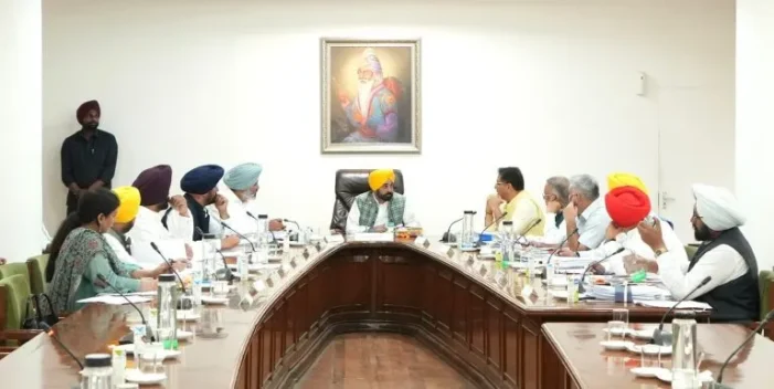 ਪੰਜਾਬ ਵਿਚ ਵੱਡੀ ਪ੍ਰਸ਼ਾਸਕੀ ਰੱਦੋਬਦਲ ਪੰਜਾਬ ਵਿਚ ਵੱਡੀ ਪ੍ਰਸ਼ਾਸਕੀ ਰੱਦੋਬਦਲ