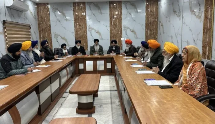 ਸ਼੍ਰੋਮਣੀ ਕਮੇਟੀ ਵੱਲੋਂ ਗਿਆਨੀ ਹਰਪ੍ਰੀਤ ਸਿੰਘ ਦੀਆਂ ਸੇਵਾਵਾਂ ਖ਼ਤਮ ਕਰਨ ਦਾ ਫ਼ੈਸਲਾ