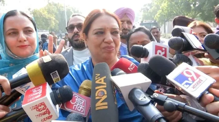 ‘ਆਪ’-ਕਾਂਗਰਸ ਗਠਜੋੜ ਕੋਲ ਬਹੁਮਤ ਦੇ ਬਾਵਜੂਦ ਭਾਜਪਾ ਦਾ ਫੁੱਲ ਖਿੜਿਆ