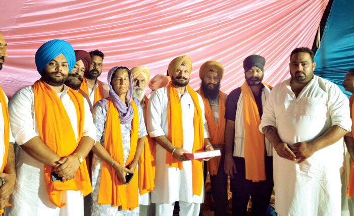 ਸੂਲਰ ’ਚ ਨਗਰ ਖੇੜੇ ’ਤੇ ਭੰਡਾਰਾ ਕਰਵਾਇਆ ਸੂਲਰ ’ਚ ਨਗਰ ਖੇੜੇ ’ਤੇ ਭੰਡਾਰਾ ਕਰਵਾਇਆ