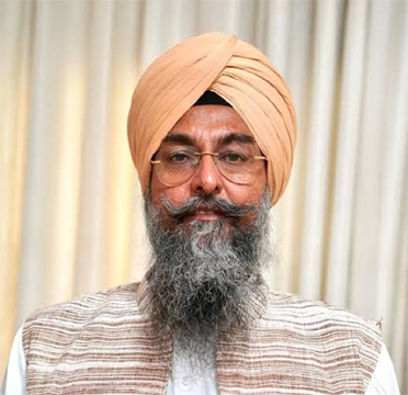 ਅਮਰੀਕੀ ਫ਼ੌਜ ਵਿੱਚ ਸਿੱਖ ਸੈਨਿਕਾਂ ਲਈ ਦਾੜ੍ਹੀ ਰੱਖਣ ‘ਤੇ ਪਾਬੰਦੀ ਲਗਾਉਣ ਦਾ ਫ਼ੈਸਲਾ ਨਿੰਦਣਯੋਗ: ਸਪੀਕਰ