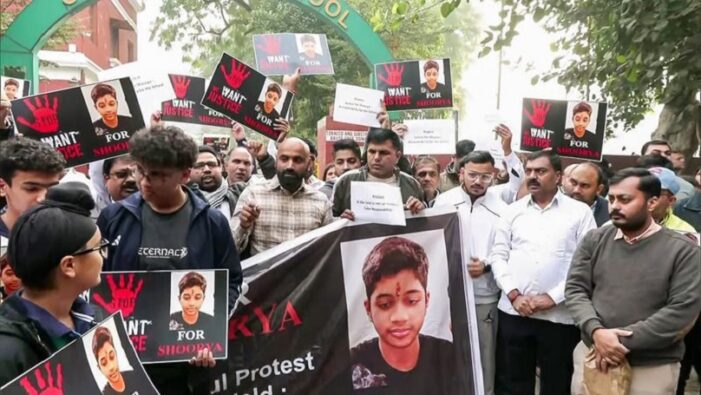 ਸੇਂਟ ਕੋਲੰਬਾ ਦੇ ਵਿਦਿਆਰਥੀ ਖੁਦਕੁਸ਼ੀ ਤੋਂ ਬਾਅਦ ਉੱਚ ਪੱਧਰੀ ਜਾਂਚ ਕਮੇਟੀ ਦਾ ਗਠਨ ਸੇਂਟ ਕੋਲੰਬਾ ਦੇ ਵਿਦਿਆਰਥੀ ਖੁਦਕੁਸ਼ੀ ਤੋਂ ਬਾਅਦ ਉੱਚ ਪੱਧਰੀ ਜਾਂਚ ਕਮੇਟੀ ਦਾ ਗਠਨ