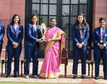 ਮਹਿਲਾ ਕ੍ਰਿਕਟ ਟੀਮ ਨੌਜਵਾਨਾਂ ਲਈ ਆਦਰਸ਼ ਬਣੀ: ਮੁਰਮੂ